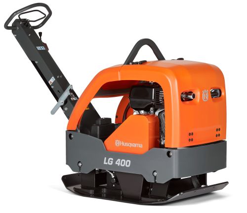 3018